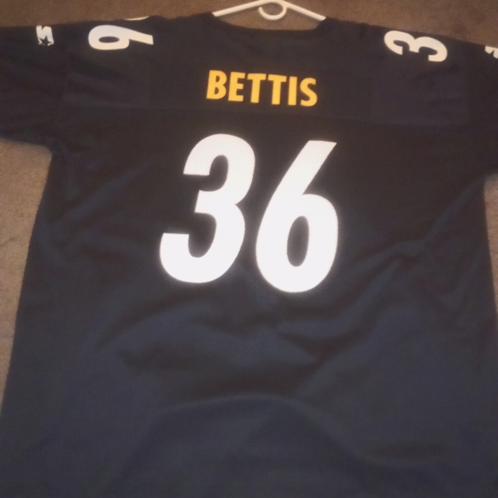 Starter Jersey